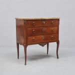 1322 9329 CHEST OF DRAWERS